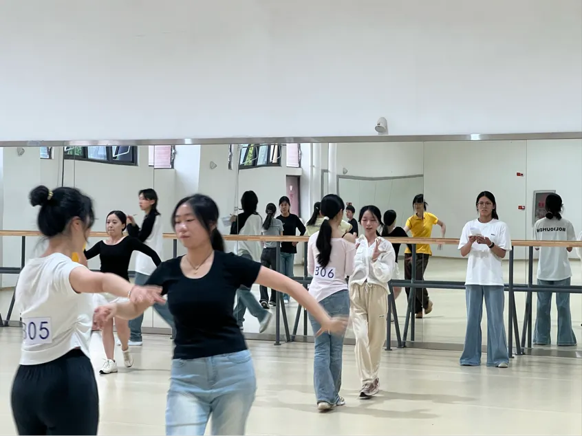 九球体育指定通道